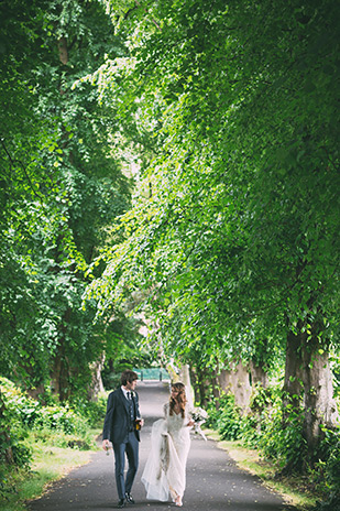 Alissa and Gerard's Beatles and Stars wedding by Gail Kelly | onefabday.com