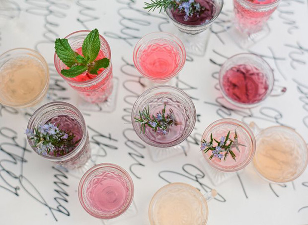 How To Set Up Your Own Wedding Cocktail Bar | onefabday.com