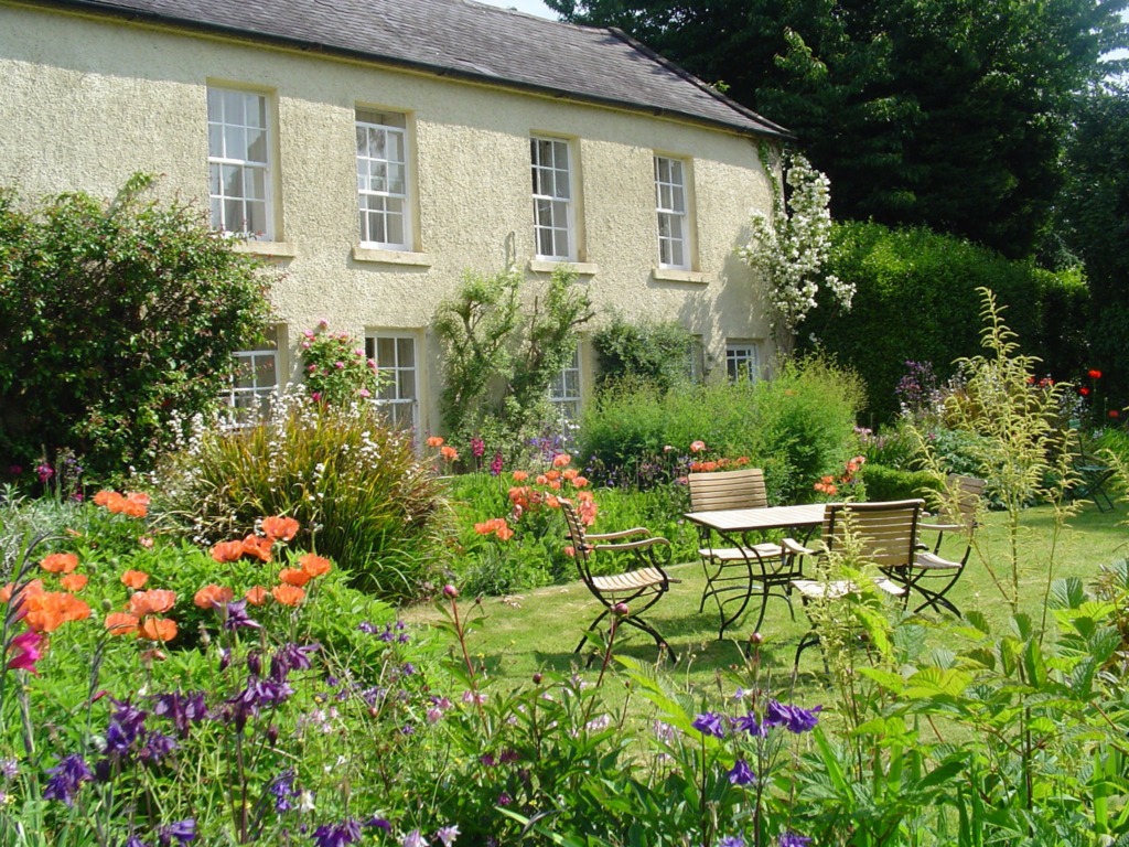 hunter's hotel gardens Wicklow 