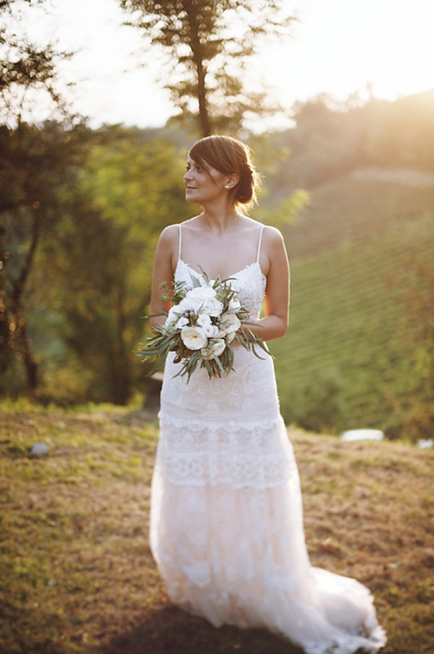 Vanessa and Fabio's beautiful rustic celebration by Serena Cevenini | onefabday.com