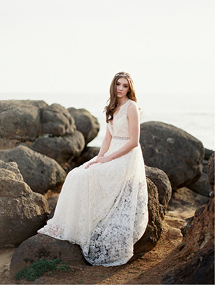  Elizabeth Dye Wedding Dresses | onefabday.com