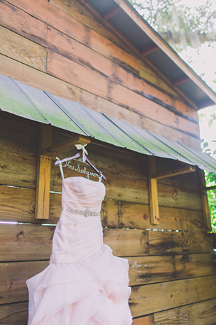 Kamryn and Carlos' beautiful pastel celebration by Stacy Paul Photography | onefabday.com