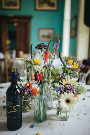 Laura and Paul's Vintage and Eclectic wedding by Dotmoxee | onefabday.com