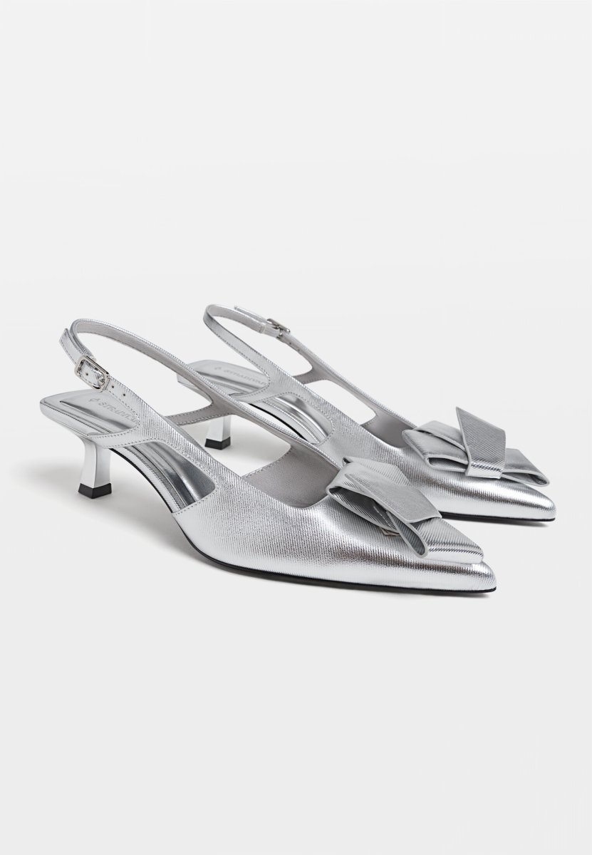 Stradivarius silver bow kitten heels