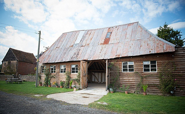 Horseshoes Barn