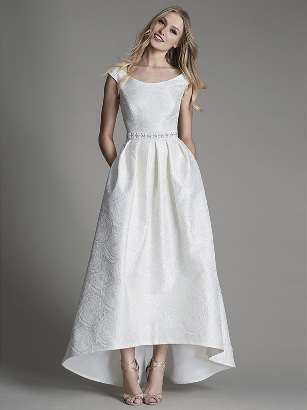 A Fashion-Forward Trend for 2015/2016 - High-Low Wedding Dresses | onefabday.com