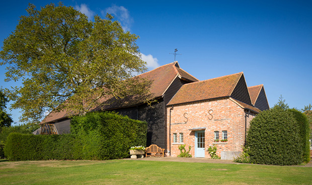 Micklefield Hall Oxfordshire Great Barn