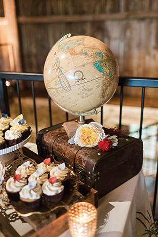 Beautiful Autumn Barn Wedding by Lauren Fair Photography | see it all on onefabday.com