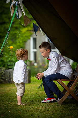 Laura and Johnny's DIY tipi backyard fun wedding by Claire Byrne Photography | onefabday.com