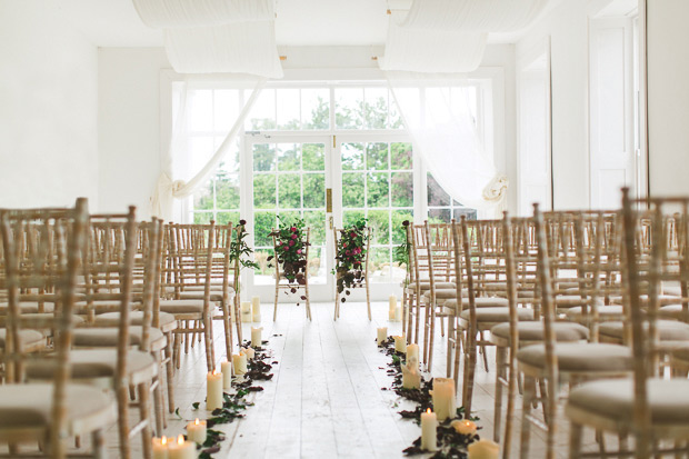 Beautiful minimal botanical shoot at Horetown House by Paula McManus | onefabday.com