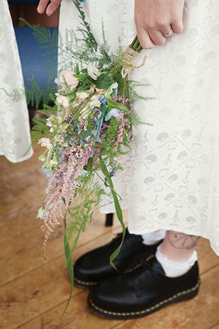 Pretty pastel wedding with a bride rocking a Jenny Packham gown and lilac hair by Kat Timmins | see it all on onefabday.com