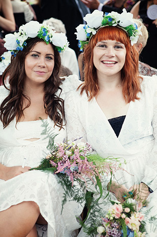 Pretty pastel wedding with a bride rocking a Jenny Packham gown and lilac hair by Kat Timmins | see it all on onefabday.com