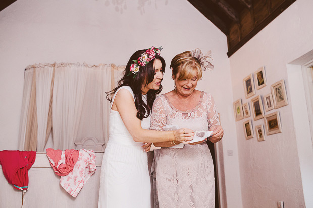 Pretty rustic wedding at Ballybeg House by Danielle O Hora | onefabday.com