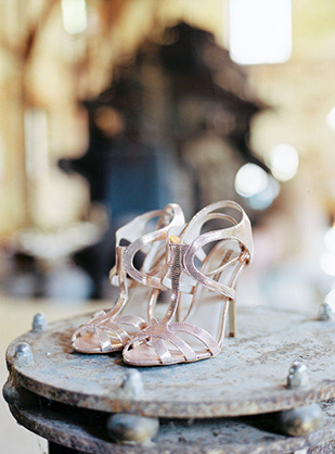 Modern Geometric Marsala Wedding Inspiration by Siegrid Cain | see tis beautiful shoot in full on onefabday.com