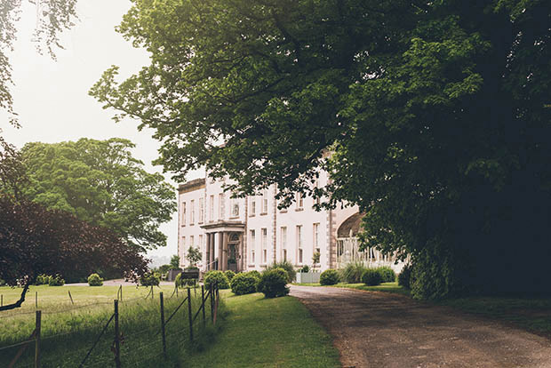 Stunning and Chic Wedding At Longueville House by Antonija Nekic Photography | onefabday.com