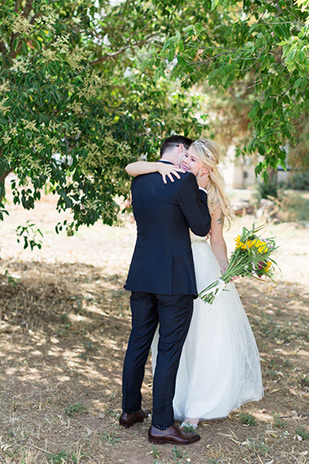 Beautiful backyard wedding by Tre Love Creative Photography | onefabday.com 