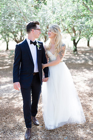 Beautiful backyard wedding by Tre Love Creative Photography | onefabday.com 