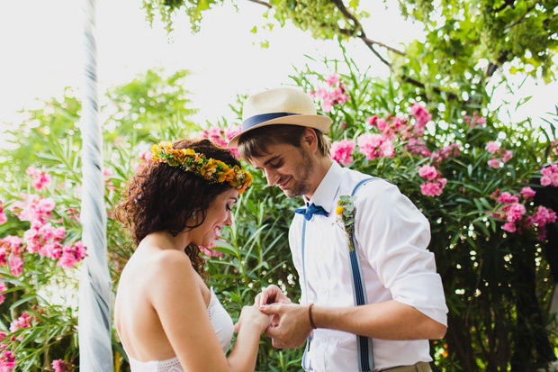 Beautiful outdoor Spanish wedding by Joaquin Corbalan | onefabday.com