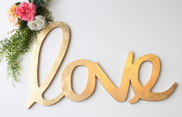 Host and Toast Wedding Decor | See more wedding inspiration at onefabday-com.go-vip.net