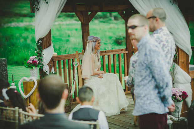 Fun alternative wedding at Kippure Estste by Frain Photo | onefabday.com