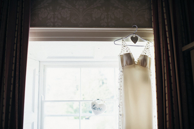 Pretty Farnham Estate Wedding by Darek Novak | see it all on onefabday.com