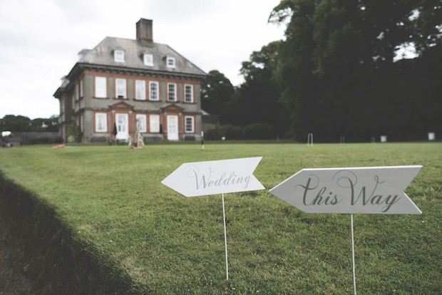 Beautiful Beaulieu House Wedding by EF Creative Studio Photography | onefabday.com