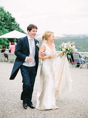 Beautiful Clonwilliam wedding by Into The Light | onefabday.com