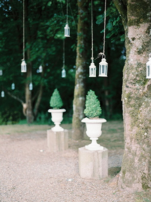 Beautiful Clonwilliam wedding by Into The Light | onefabday.com