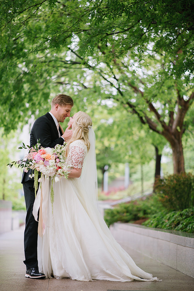 Pretty pink outdoor wedding by Jessica Kettle | onefabday.com