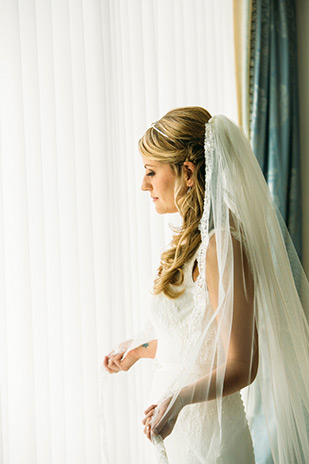 Pretty Powerscourt House Wedding by Larry McMahon Photography | onefabday.com