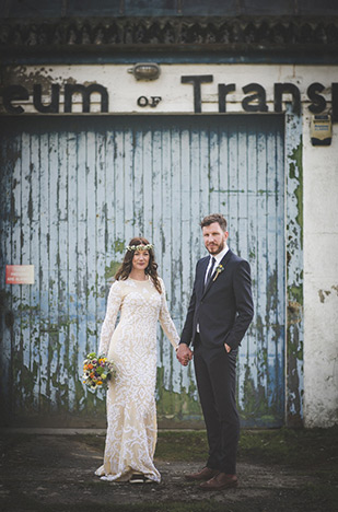 Chic Millhouse wedding by Leanne Keaney Photography | onefabday.com