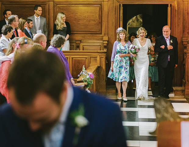 Fun Tipi Wedding at The Trout Inn at Tadpole Bridge | onefabday.com