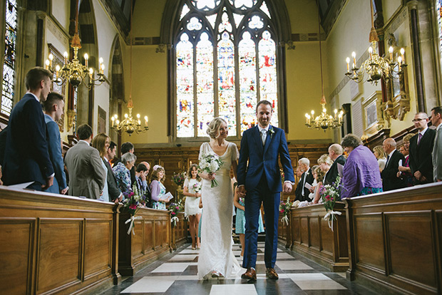 Fun Tipi Wedding at The Trout Inn at Tadpole Bridge | onefabday.com