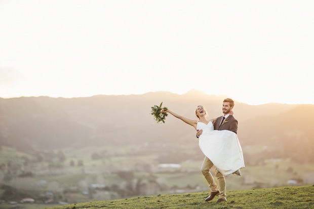 Beautiful boho rustic wedding by Chasewild Photography | onefabday.com