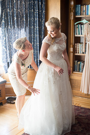 Beautiful pastel wedding by Christie Graham Photography | onefabday.com