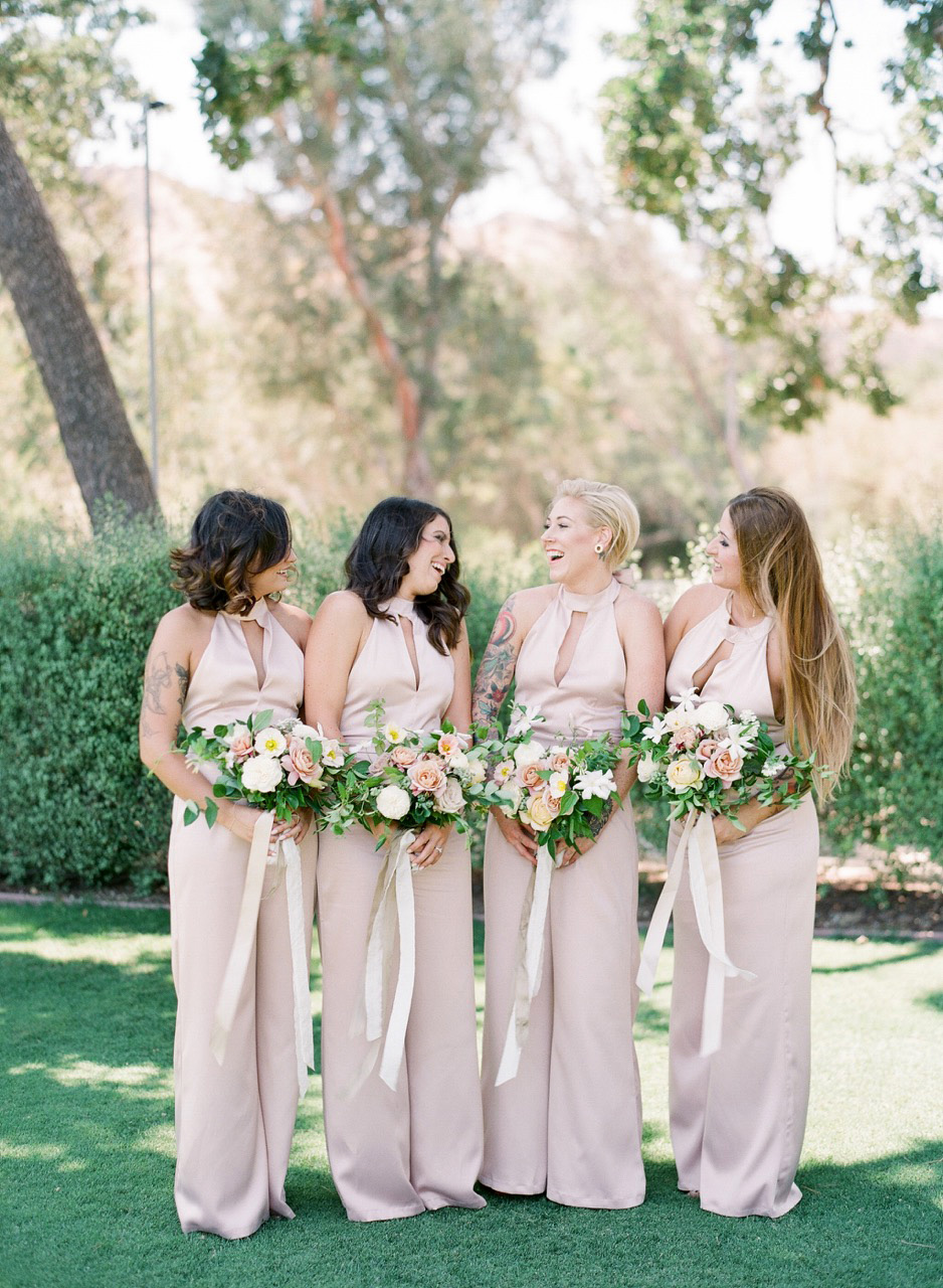 bridesmaid jumpsuit inspiration bridesmaids in jumpsuits, bridesmaid playsuits, unique bridesmaids style ideas (11)