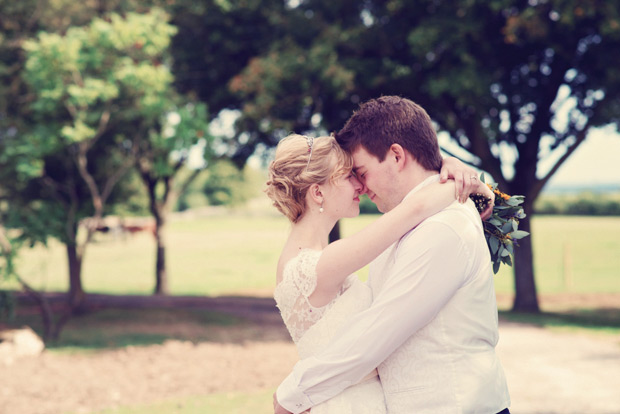 Beautiful sunshiney barn wedding by Jessica Raphael Photography | onefabday.com