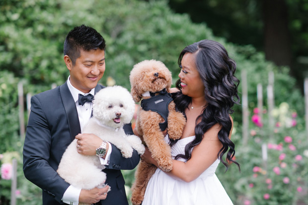 Glam Black and Gold Real Wedding by Barrie Anne Photography | onefabday.com