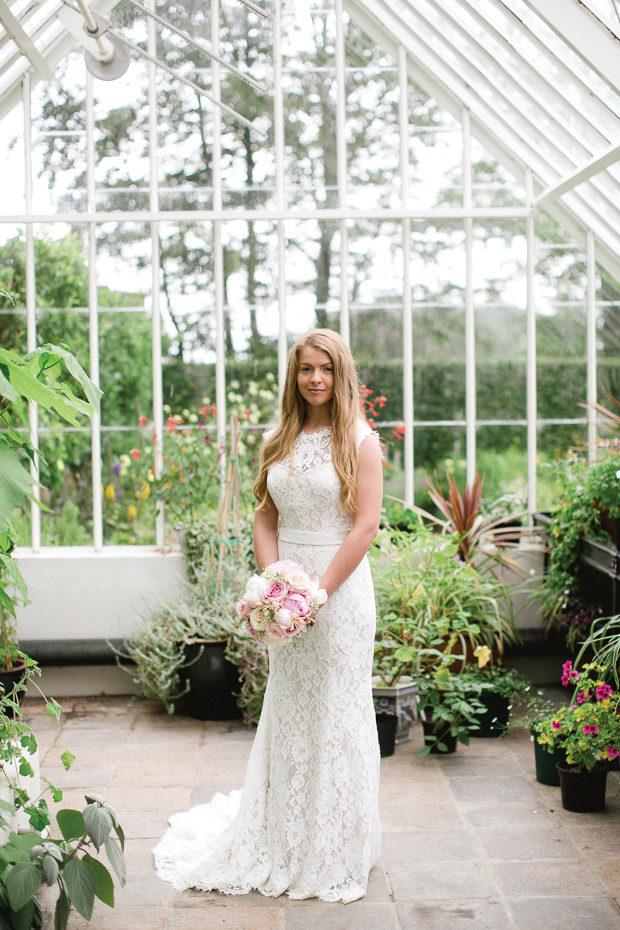 Wedding at The Carriage Rooms at Montalto Estate by Paula McManus Photography | onefabday.com