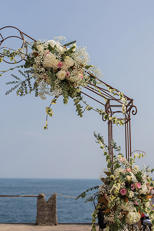 Beautiful Real Wedding on Garda Island | onefabday.com