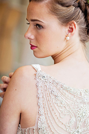 Beautiful Bridal style and wedding hair ideas by Katie Kav | onefabday.com