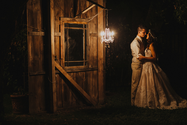 Rustic vintage wedding at My Vintage Wedding Venue // onefabday.com