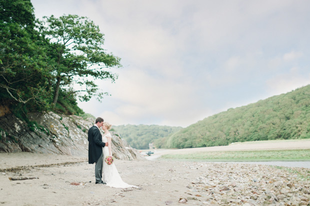 Pamflete House real wedding by Butterfly Photography | onefabday.com