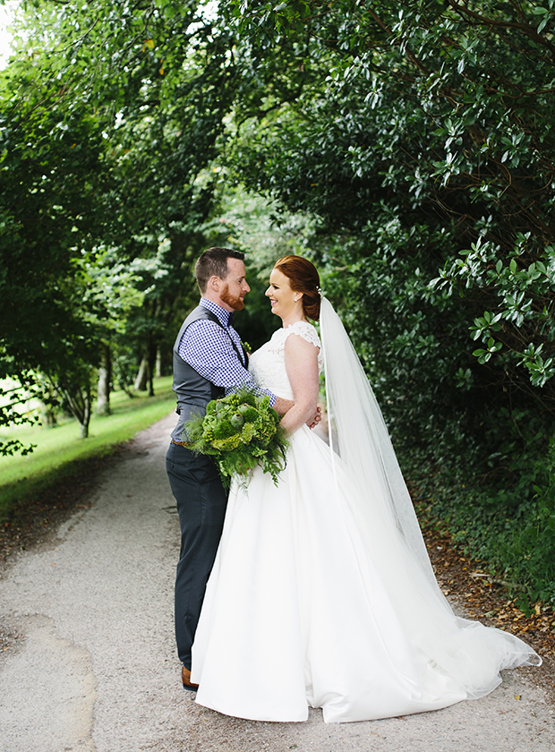 Barnabrow Country House real wedding | onefabday.com