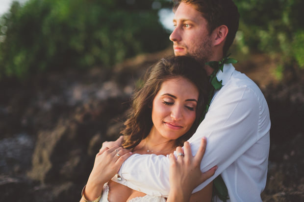 Beautiful Hawaii wedding by Couple Cups | onefabday.com