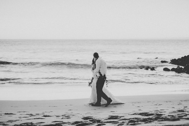 Beautiful Hawaii wedding by Couple Cups | onefabday.com