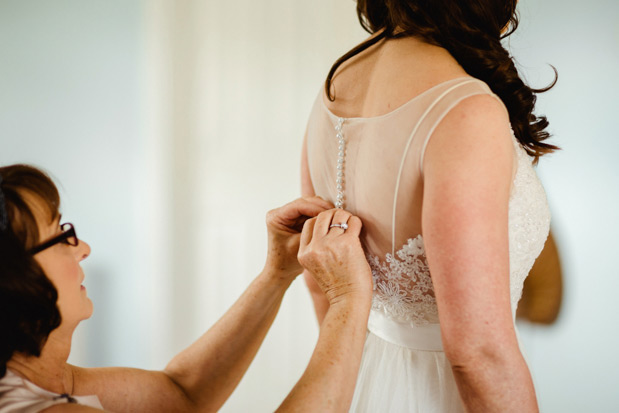 Beautiful tipi wedding by The Lous Photography | onefabday.com