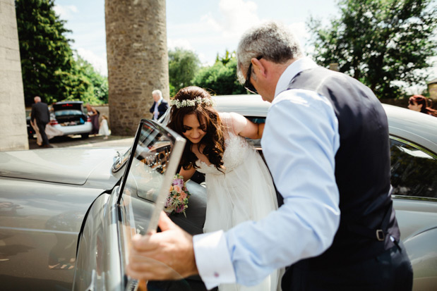 Beautiful tipi wedding by The Lous Photography | onefabday.com