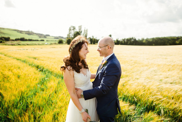 Beautiful tipi wedding by The Lous Photography | onefabday-com.go-vip.net