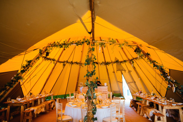 Beautiful tipi wedding by The Lous Photography | onefabday.com